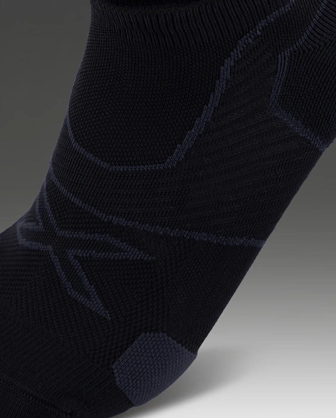 2XU Vectr Cushion No Show Socks